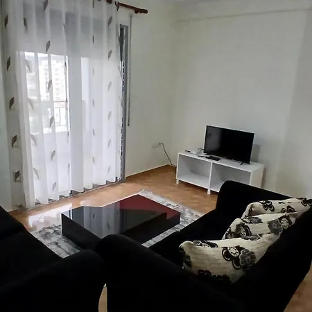 公寓 Aprtament For Rent Vlorë