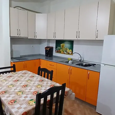 公寓 Aprtament For Rent Vlorë