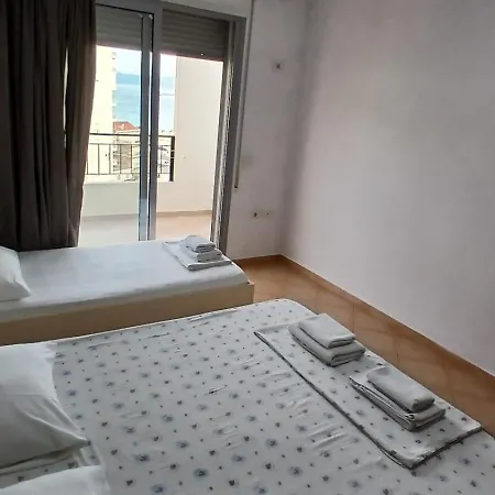 Aprtament For Rent Apartment